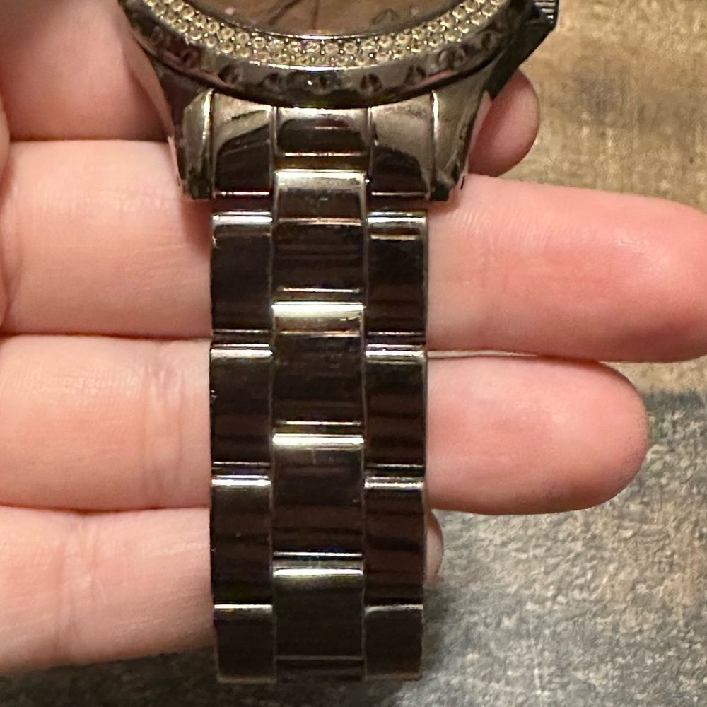 Michael Kors Espresso Madison Watch - Picture 5 of 12